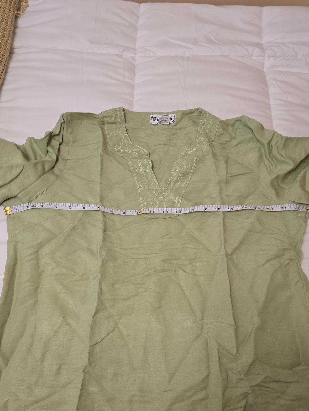 Woman's  Fashion Fashion Plus Size  Blouse - Picture 5 of 5